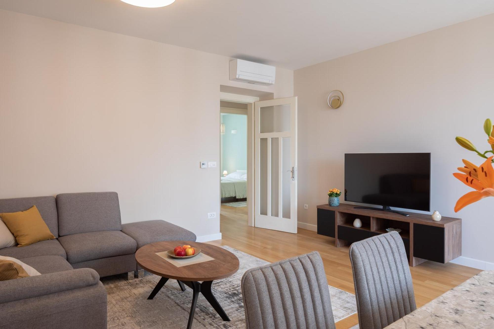 Apartment More Deluxe Σπλιτ Εξωτερικό φωτογραφία